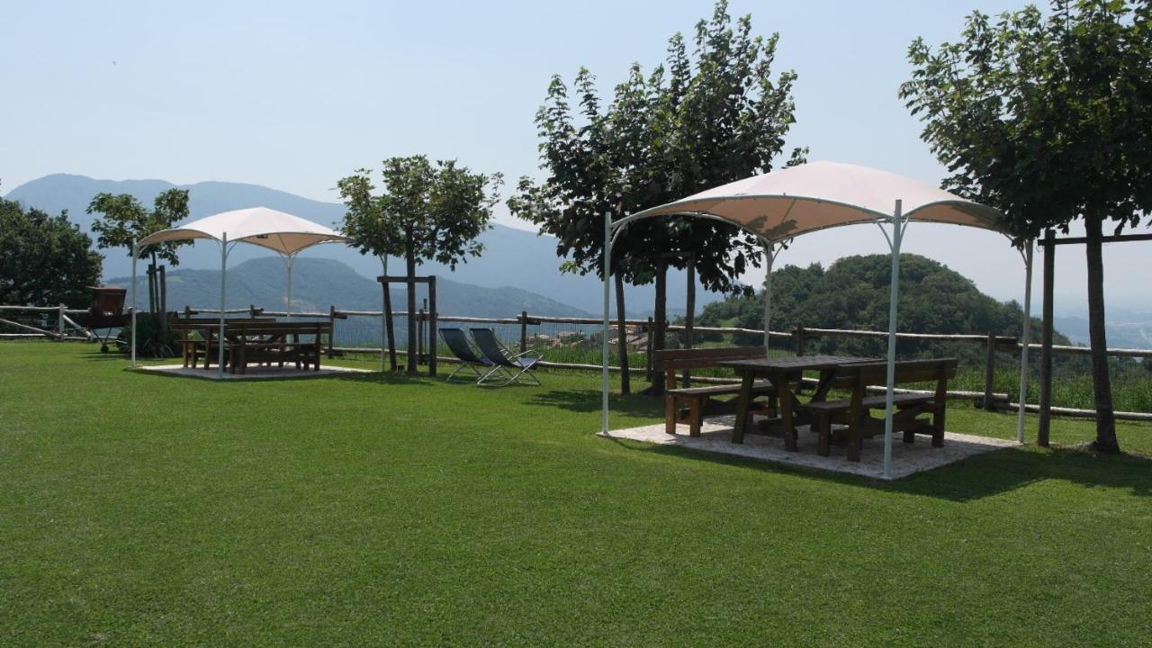 Agriturismo Fattoria Monte Baldo Vista Lago Каприно-Веронезе Экстерьер фото