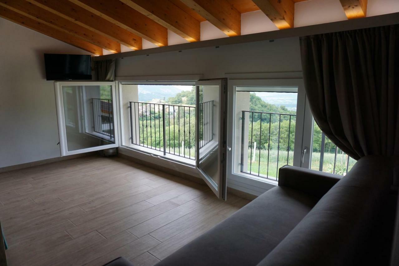 Agriturismo Fattoria Monte Baldo Vista Lago Каприно-Веронезе Экстерьер фото