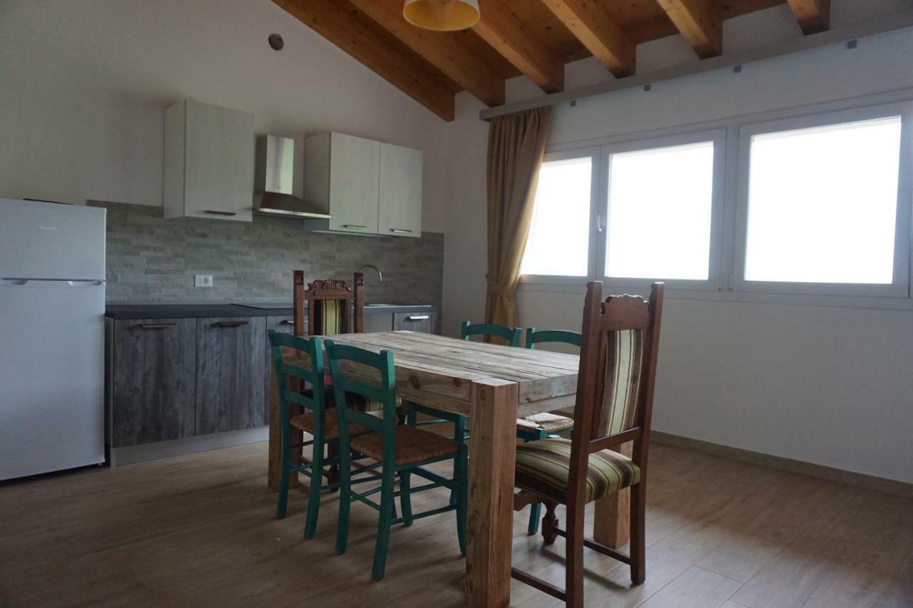 Agriturismo Fattoria Monte Baldo Vista Lago Каприно-Веронезе Экстерьер фото