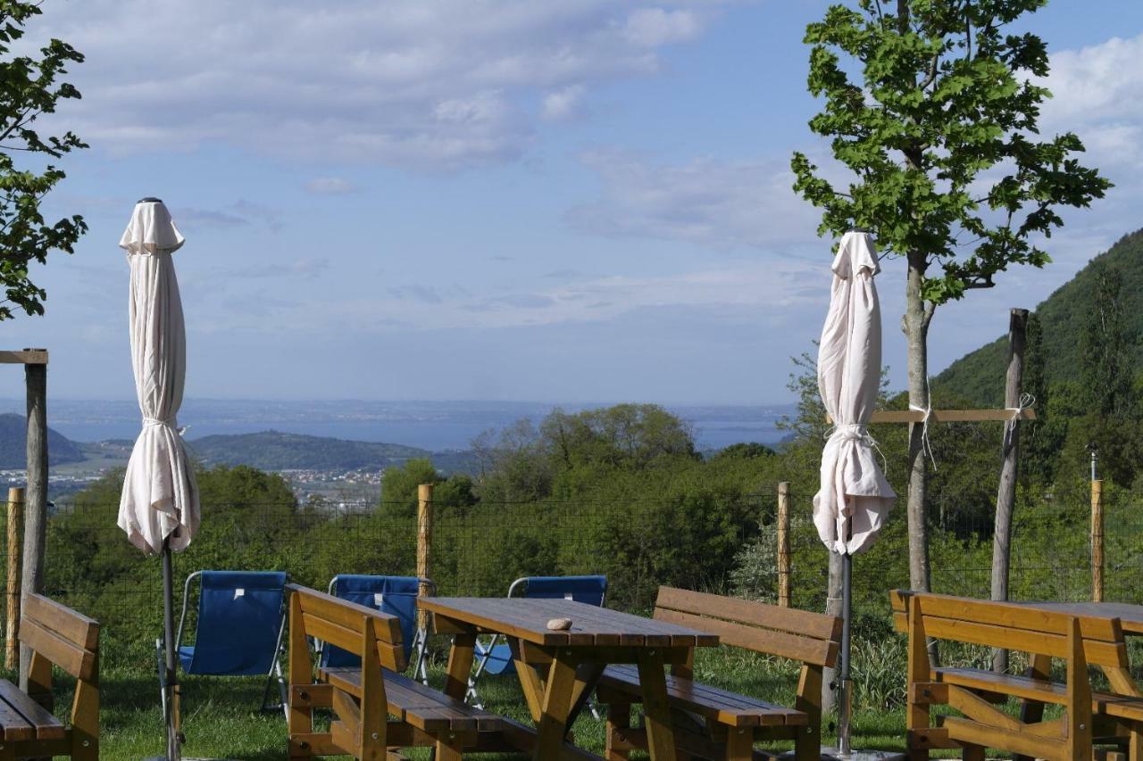 Agriturismo Fattoria Monte Baldo Vista Lago Каприно-Веронезе Экстерьер фото